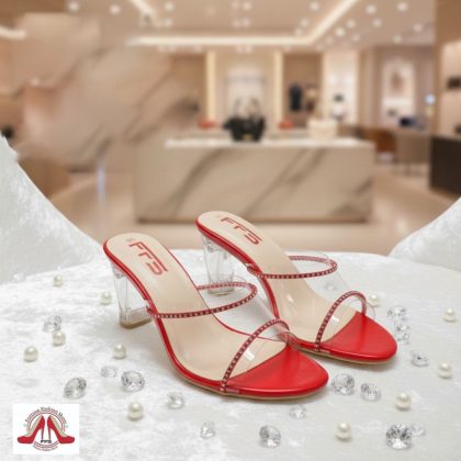 মেয়েদের জুতা