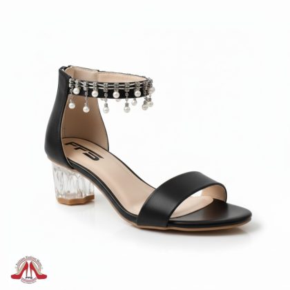 মেয়েদের ফ্যাশন সুজ