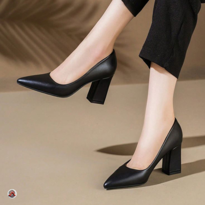 Mid-heel block pumps Shoes